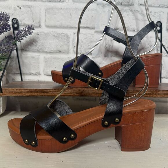 Cushionaire Black Faux Leather Slingback Sandals Pumps Shoes Size 7.5 - Picture 1 of 8